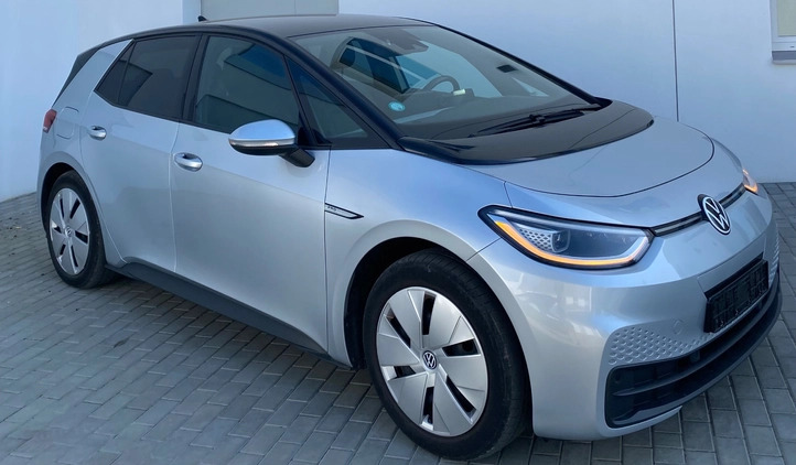 Volkswagen ID.3 cena 93555 przebieg: 84417, rok produkcji 2020 z Lublin małe 326